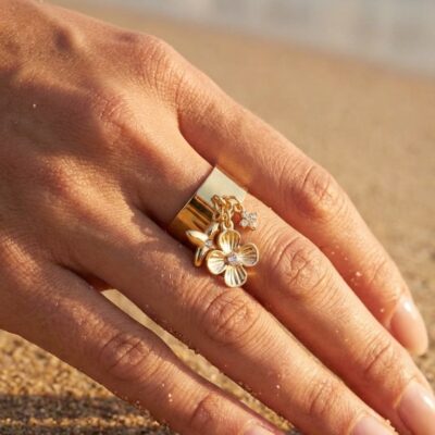 Bague Elsa – Bouquet de Fleurs Doré