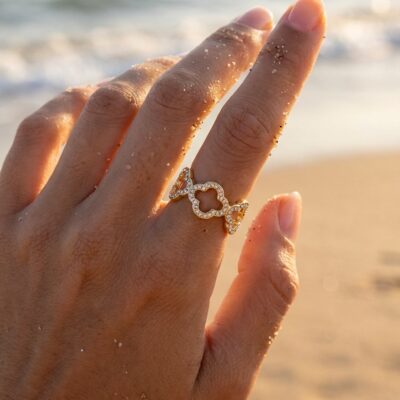 Bague Iris – Trèfles Ajourés Strassés