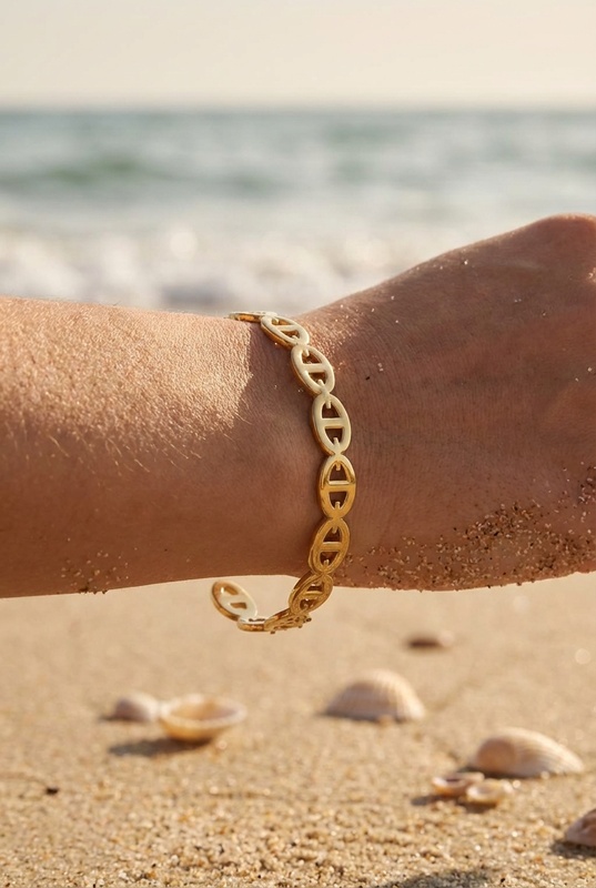 Bracelet Ambroisine – Chaîne dorée maillons ajourés