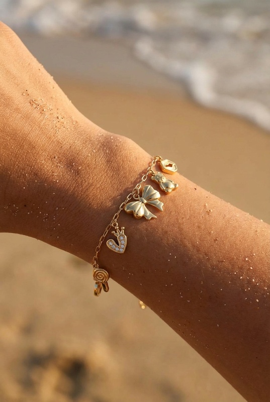 Bracelet Camille – Charms nœud cœur et sucette
