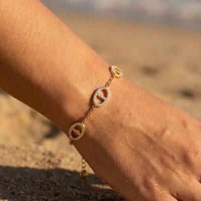 Bracelet Elsa – Chaîne dorée fine strassée