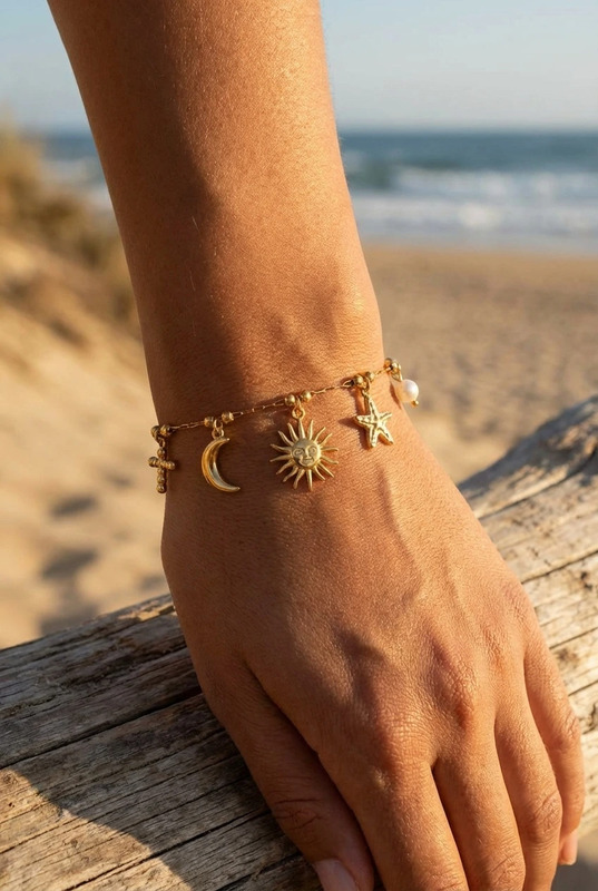 Bracelet Iris – Charms lune soleil étoile