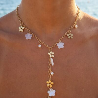 Collier Camille – Fleurs Nacrées Blanches