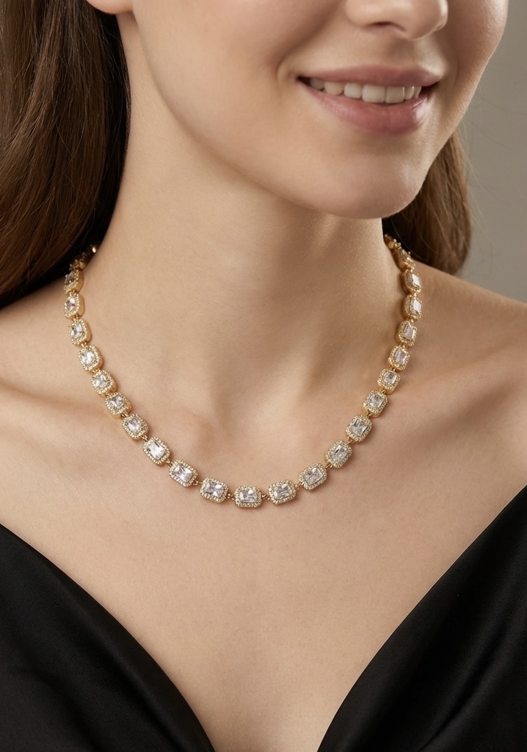 Collier Margaux – Ras de cou zircons carrés